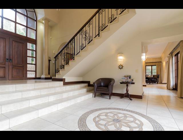 5 BEDROOM HOUSE FOR SALE IN DAINFERN VALLEY ESTATE